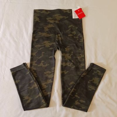 Spanx Look At Me Green Camo Seamless Leggings Size Small